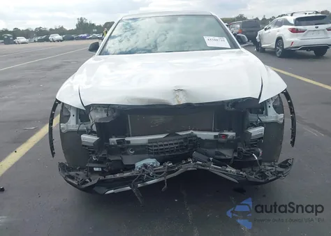 2024 Cadillac Lyriq Tech W/1Sa z USA, uszkodzony, nr VIN 1GYKPMRK9RZ123962